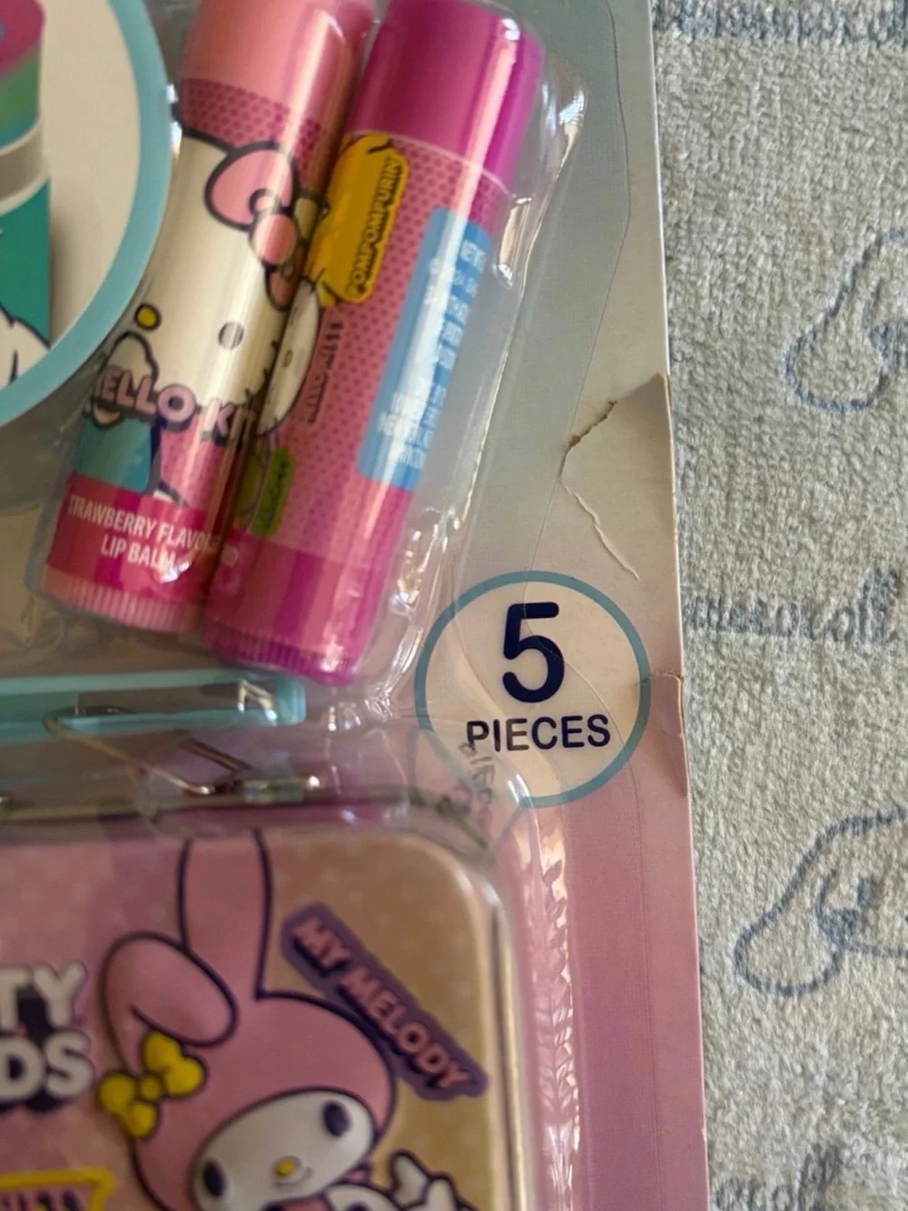 ✏️SANRIO Hello Kitty Pink Notebook & Character Lip Balm Tin - NIB